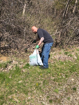 Earth Day 2022 Park Cleanup 4-2